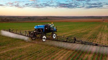 El mercado de maquinarias agrícolas creció más de 22% en abril