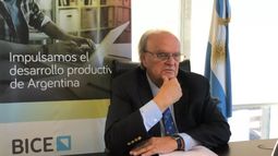 Para De Mendiguren, presentar un plan al FMI es una "ilusión" ante la situación mundial