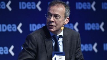 Para Artana, la economía "le sonríe" al Gobierno