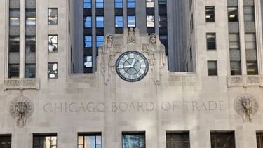 Retrocesos para los granos en Chicago por China y Estados Unidos