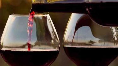 Se recupera el consumo de vino