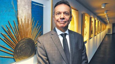 El análisis de cada ítem macroeconómico.