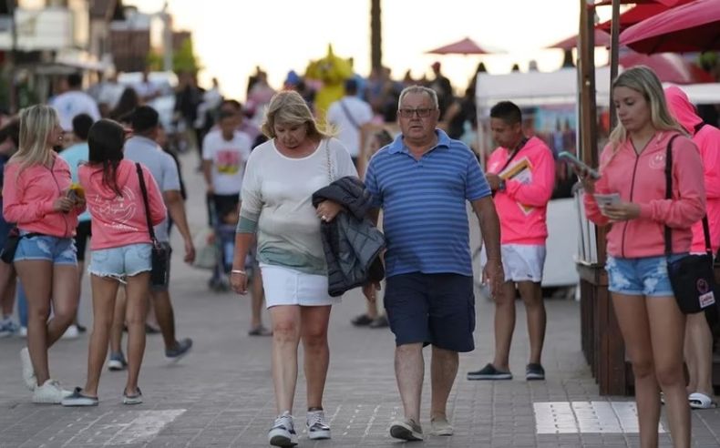 En ocho fines de semana largos del 2023, viajaron 13,3 millones de turistas y gastaron $557.623 millones en total.