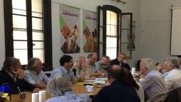 Afirman que el 2016 fue "el año más difícil para la lechería"