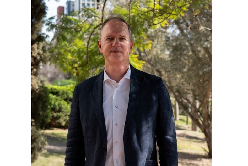 Julio Hutka lidera el equipo de Telecom B2B.