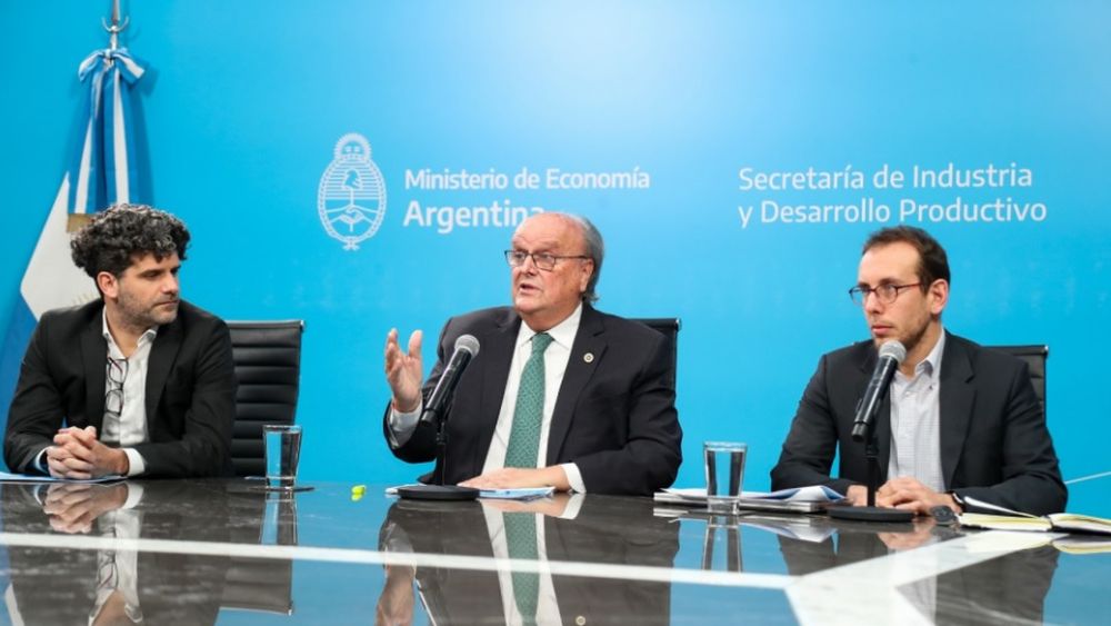 El anuncio del secretario de Industria, José Ignacio de Mendiguren, sobre los créditos para PYMES.