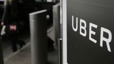 AFIP reclama a Uber una deuda impositiva de 358 millones de pesos