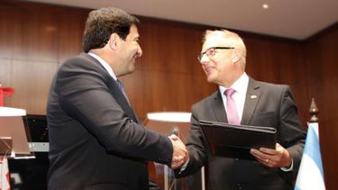 Suiza firmó acuerdo antievasión con Argentina