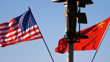China y EE.UU. concretan pequeños acuerdos en su disputa comercial