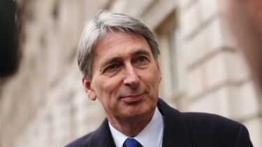 El ministro de Economía del Reino Unido visita la Argentina
