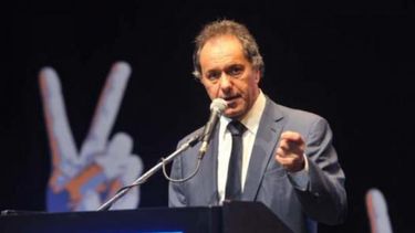Scioli promete cambios en Ganancias si es Presidente