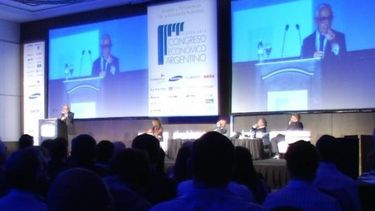 Los pronósticos sobre el nuevo presidente y el debate sobre la macroeconomía del 2016