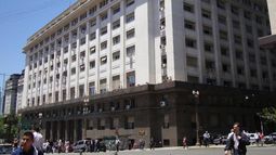 Economía destacó el "beneficioso" acuerdo alcanzado para saldar la deuda soberana