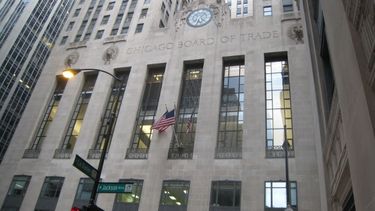 Los granos encadenaron bajas en Chicago