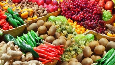 La diferencia de precios en los alimentos llegó a su menor nivel en un año