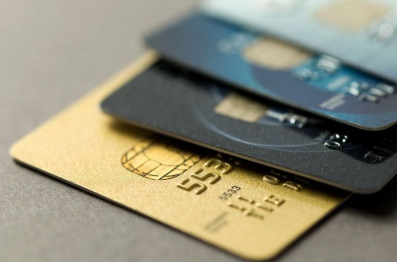 Reportan incongruencias en el refinanciamiento de tarjetas de crédito