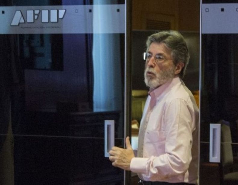 Estudian cómo cobrarle impuestos a las nuevas sociedades SAS