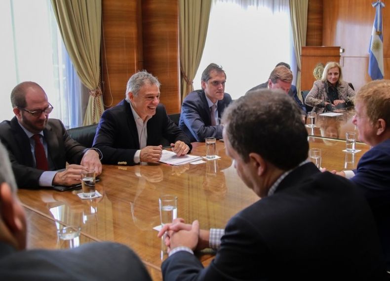 El Gobierno llamó a empresarios estadounidenses a invertir en el país