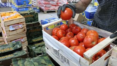 En mayo, el consumidor pagó 3,5 veces más de lo que obtuvo el productor