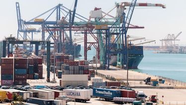 La llegada de los productos brasileños al resto del mundo.