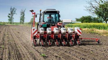 Santa Fe y Córdoba lanzaron medidas para atenuar el impacto de las retenciones