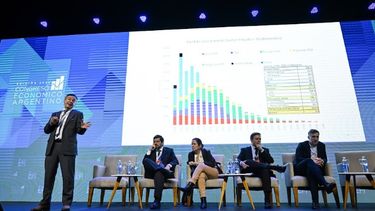 Uno de los paneles presentados en Expo EFI 2024.