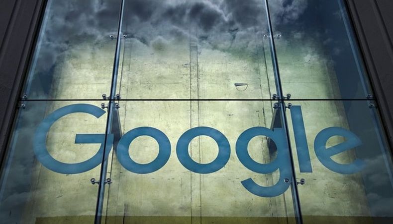 Las ganancias de Alphabet bajaron un 17% en lo que va del año