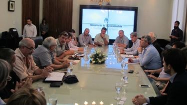 FAA pide una mayor asistencia oficial a las PYMES del campo