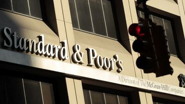 S&P dejó sin cambios la calificación de Argentina