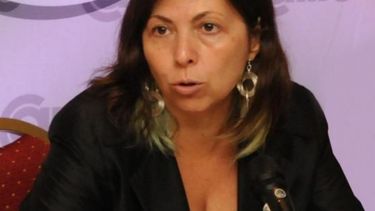 Batakis promete que caerá la demanda de dólares