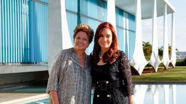 Dilma Rousseff está "feliz" con la recuperación de Cristina