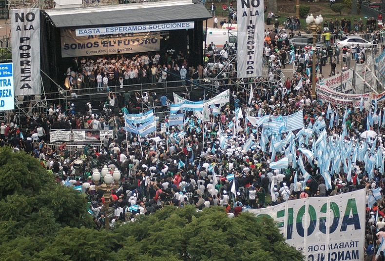 El sindicalismo opositor pidió "cambios urgentes" en pobreza e inseguridad