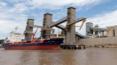 Efecto cuarentena: se redujo el ingreso de camiones a los puertos