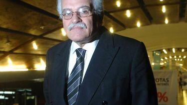 Pignanelli criticó a Kicillof porque "cacarea en público"