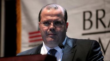 Para atraer inversores, Brasil aclaró que sigue de cerca lo que sucede con su economía