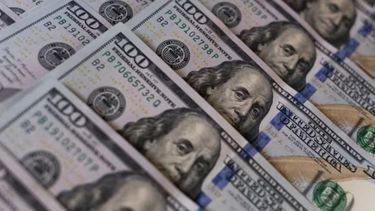 El dólar blue cerró en los 1.470 pesos para la venta. El dólar blue cerró en los 1.470 pesos para la venta.