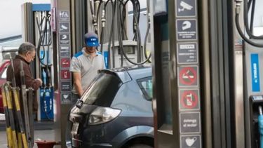 Se agranda la brecha en el valor de la nafta por distrito