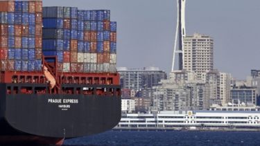 Exportaciones estadounidenses llegan a un máximo de 2 años y medio