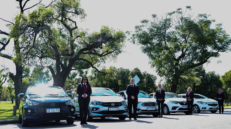 Las unidades premium para que viajen las autoridades.