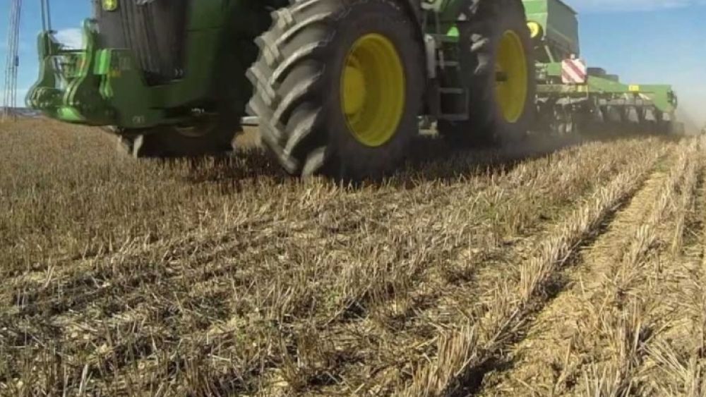 Pequeños productores comprarán más de 8 mil hectáreas del Ejército