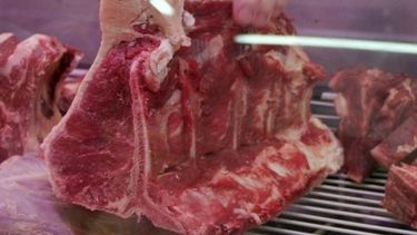 Por la crisis, consumidores compran cortes de carne low cost