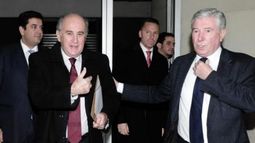 UIA le expresó su desencanto a Parrilli por las nuevas formas de hacer inteligencia