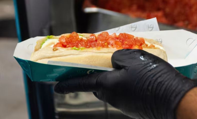 El costo de la comida en el país vecino.