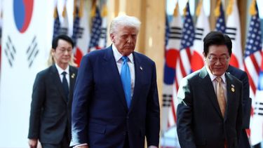 El encuentro entre ambos líderes en Gyeongju. El encuentro entre ambos líderes en Gyeongju.