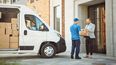 El funcionamiento del sistema a nivel local.