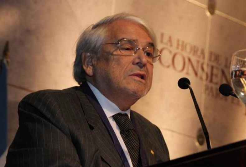 Para el presidente de la UIA es mejor que los cortes de luz sean programados