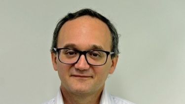 "El campo no retiene dólares y por el clima importaremos soja"