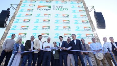 Los presentes en la feria desarrollada en San Nicolás.