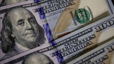 El dólar blue se disparó a los 206,50 pesos
