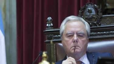 Legisladores oficialistas estudian cambios a la reforma tributaria
